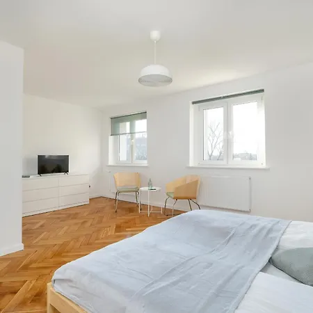 Jasne Rycerska W Poznaniu Smarttv By Renters Daire