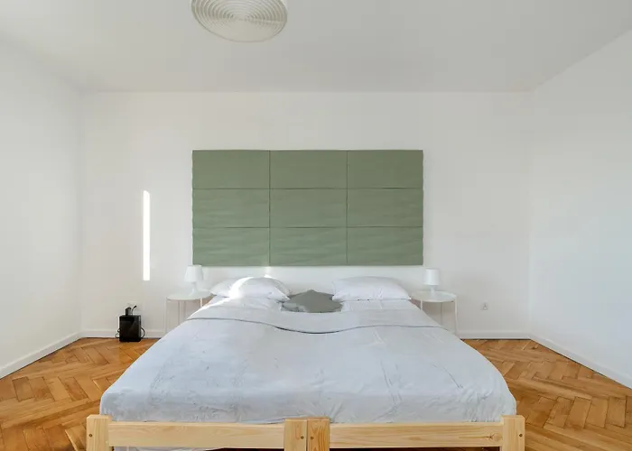 Jasne Rycerska W Poznaniu Smarttv By Renters Познань