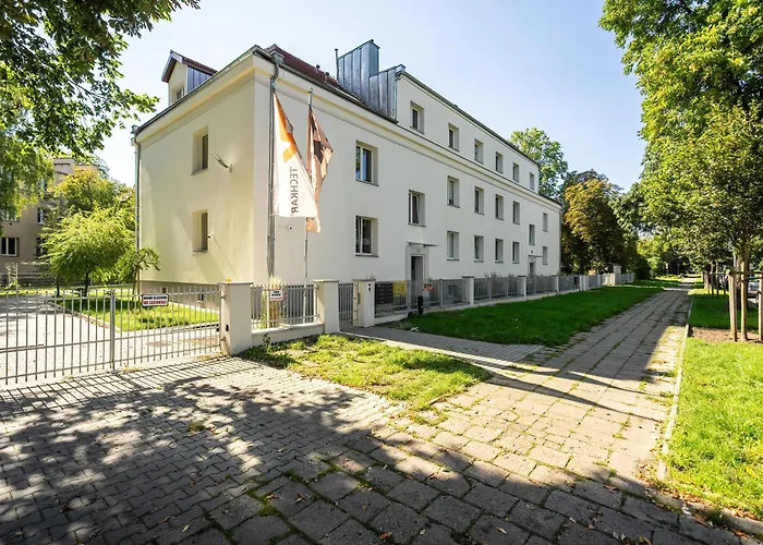 Jasne Rycerska W Poznaniu Smarttv By Renters *